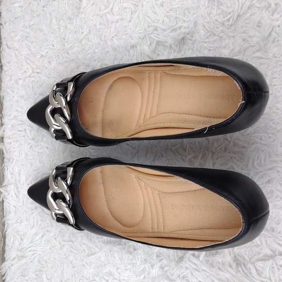 Adrienne Vittadini Saga Black Fine Leather Pointed-Toe Slip On Kitten Heel Pumps - Picture 6 of 16